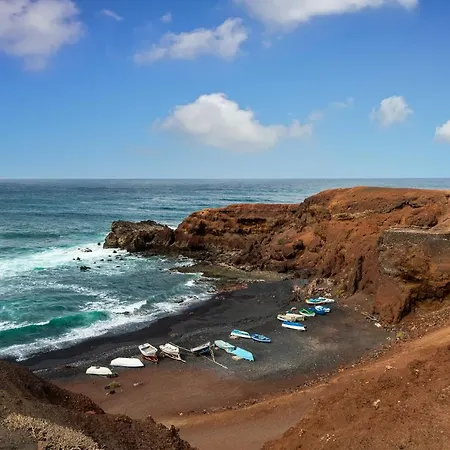 Beach House Holiday home El Golfo