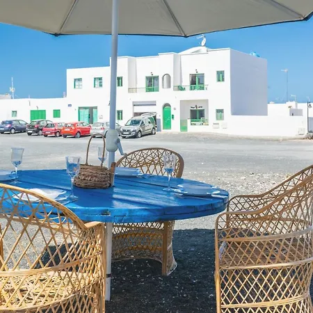 Holiday home Beach House *
